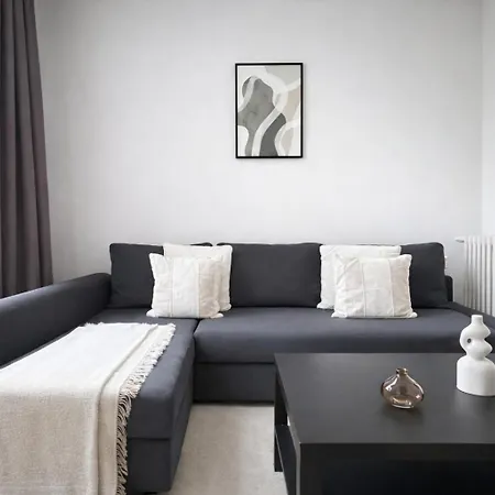 Splendide 3 Pieces A * Issy-les-Moulineaux