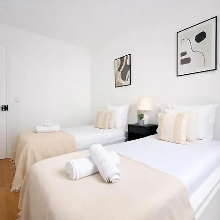 Splendide 3 Pieces A Issy-les-Moulineaux